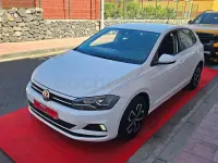 Usado VW Polo Advance 95 CV (69 kW) 2019 Blanco Utilitario