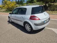 Usado Renault Mégane Expression 105 CV (77 kW) 2008 Blanco Berlina
