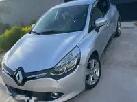 Usado Renault Clio GrandTour Dynamique 90 CV (66 kW) 2013 Gris Familiar