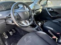 Usado Peugeot 208 Access 82 CV (60 kW) 2014 Beige Utilitario