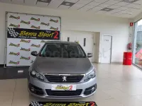 Usado Peugeot 308 SW Style 130 CV (95 kW) 2021 Gris / plata Familiar