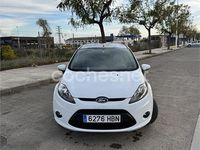 Usado Ford Fiesta Trend 82 CV (60 kW) 2011 Blanco Utilitario