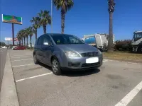 Usado Ford C-MAX 115 CV (84 kW) 2006 Azul Monovolumen
