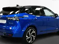 Usado Nissan Qashqai Premium Edition 190 CV (139 kW) 2024 Magnetic blue black SUV