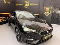 Usado Seat Leon FR 150 CV (110 kW) 2022 Negro Familiar