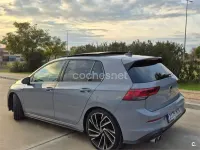 Usado VW Golf VIII R-line 150 CV (110 kW) 2023 Gris / plata Berlina
