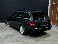 Usado Mercedes C200 136 CV (100 kW) 2012 Azul Familiar