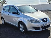 Usado Seat Altea Reference 102 CV (75 kW) 2007 Azul Monovolumen