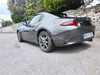 Usado Mazda MX5 131 CV (96 kW) 2018 Gris / plata Descapotable