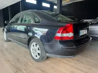 Usado Volvo S40 Summum 170 CV (125 kW) 2006 Negro Berlina