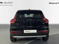 Usado Volvo XC40 Core 163 HP (119 kW) 2024 Preto SUV