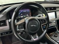 Usado Jaguar XF R-Sport 300 CV (220 kW) 2016 Blanco Berlina