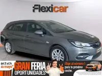 Usado Opel Astra 105 CV (77 kW) 2020 Gris Berlina