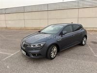 Usado Renault Mégane IV Zen 130 CV (95 kW) 2018 Gris / plata Berlina