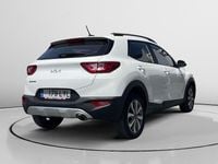 Usado Kia Stonic 102 CV (75 kW) 2022 Blanco SUV