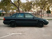 Usado VW Passat 90 CV (66 kW) 1994 Verde Berlina