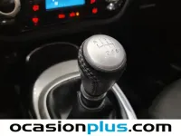 Usado Nissan Juke Acenta 115 CV (84 kW) 2018 Rojo SUV