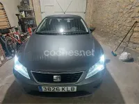 Usado Seat Leon Style Plus 115 CV (84 kW) 2018 Gris / plata Berlina