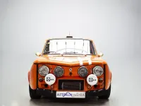 Usado Renault R8 88 CV (64 kW) 1975 Naranjado Berlina