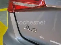 Usado Audi A3 150 CV (110 kW) 2018 Gris / plata Berlina