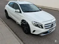 Usado Mercedes GLA220 Urban 170 CV (125 kW) 2015 Blanco SUV