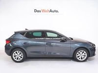Usado Seat Leon Style 110 CV (80 kW) 2024 Gris