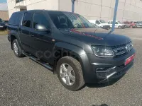 Usado VW Amarok Highline 224 CV (164 kW) 2018 Gris / plata Pickup/Camioneta