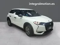 Usado DS Automobiles DS3 Crossback So Chic 110 CV (80 kW) 2021 Blanco SUV