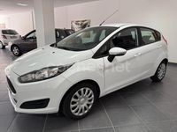 Usado Ford Fiesta Trend 75 CV (55 kW) 2016 Blanco Berlina