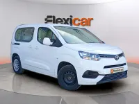 Usado Toyota Proace Verso Active 131 CV (96 kW) 2023 Blanco Familiar