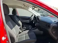 Usado Hyundai i20 101 CV (74 kW) 2025 Rojo Utilitario