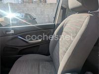 Usado Ford C-MAX Trend 90 CV (66 kW) 2009 Azul Monovolumen