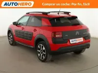 Usado Citroën C4 Cactus Feel 100 CV (73 kW) 2015 Rojo Utilitario