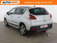 Usado Peugeot 3008 Allure 120 CV (88 kW) 2015 Gris SUV