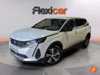 Usado Peugeot 5008 Allure 131 CV (96 kW) 2024 Azul SUV