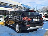 Usado BMW X1 177 HP (130 kW) 2010 Preto SUV