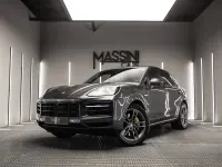 Usado Porsche Cayenne E-Hybrid 470 CV (345 kW) 2023 Gris / plata SUV