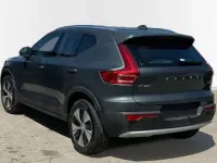 Nuevo Volvo XC40 Core 2025 Verde SUV