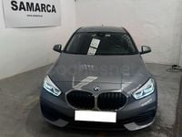 Usado BMW 118 Comfort Edition 150 CV (110 kW) 2022 Gris Utilitario