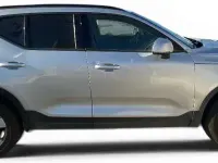 Usado Volvo XC40 Momentum 156 CV (114 kW) 2018 Gris SUV