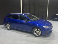 Usado Seat Leon ST Style 125 CV (91 kW) 2018 Azul Familiar