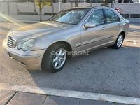 Usado Mercedes C270 Elegance 170 CV (125 kW) 2002 Beige Berlina