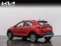 Usado Kia Stonic 101 CV (74 kW) 2024 Rojo SUV