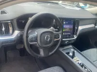 Usado Volvo V60 Core 197 CV (144 kW) 2025 Gris / plata Familiar