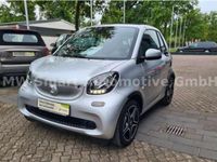 Usado Smart ForTwo Cabrio Passion 90 CV (66 kW) 2017 Plateado Descapotable