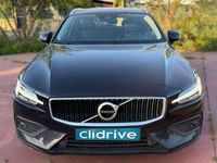 Käytetty Volvo V60 Momentum 150 HP (110 kW) 2020 Musta Farmari