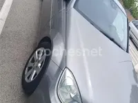 Usado Mercedes C180 120 CV (88 kW) 2011 Gris / plata Berlina