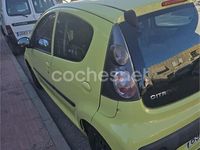 Usado Citroën C1 68 CV (50 kW) 2006 Amarillo Utilitario