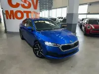 Usado Skoda Octavia Business Line 204 CV (150 kW) 2021 Azul Berlina