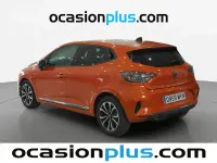 Usado Renault Clio V Techno 90 CV (66 kW) 2025 Naranja Berlina